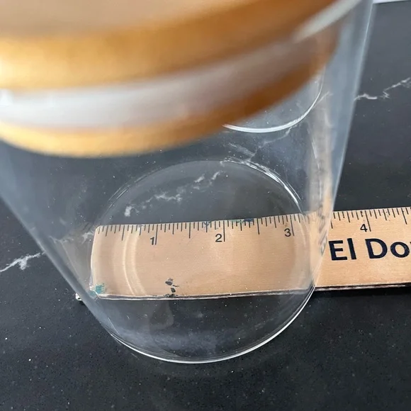 2 Glass Jars with wooden lids  - decorative and functional - Picture 5 of 5